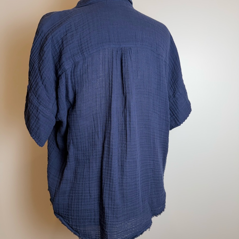 Michael Stars Size L Button-Front Crinkle Gauze Shirt - Women - Picture 4 of 7